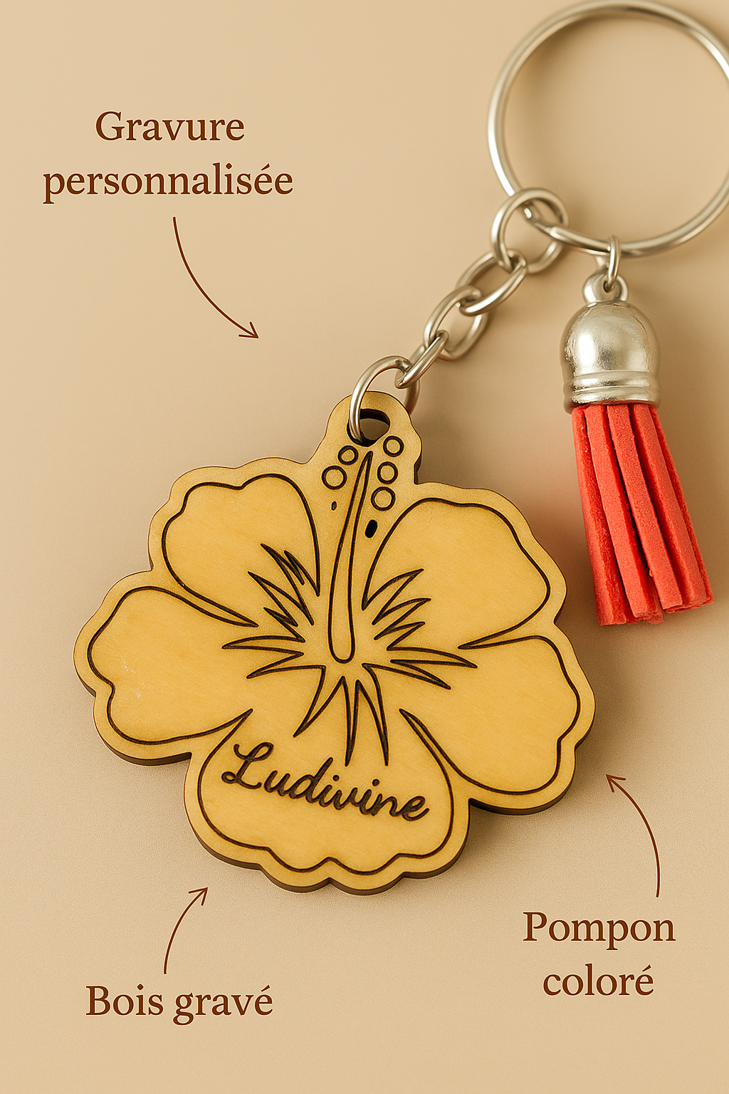 Porte-clé Fleur d’Hibiscus en Bois – Gravure personnalisée