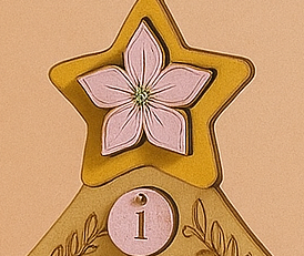 Calendrier de l’Avent en bois personnalisé – Sapin tropical artisanal